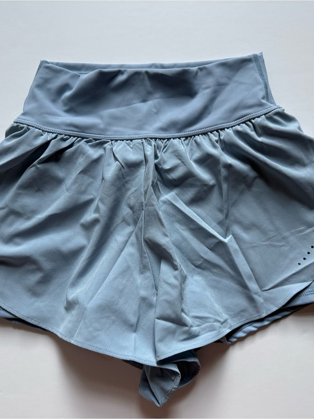 HALARA high waisted tummy control crossover hem 2-in-1 Shorts XS NWT